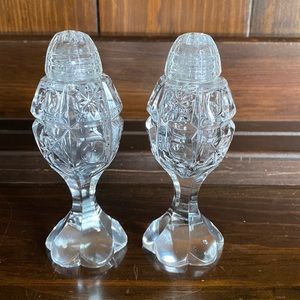 VTG Pretty Faceted Glass Salt & Pepper Shakers
